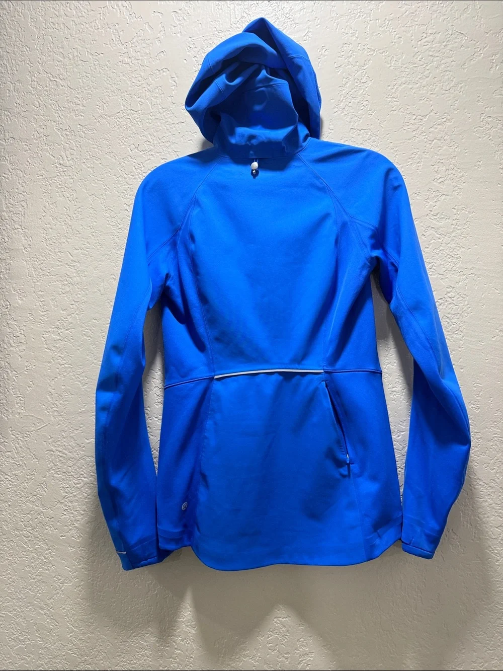 Lululemon Women’s Size 4 Blue Hooded Softshell Jacket Full Zip Reflective